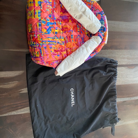 Chanel backpack - Picture 4 of 7